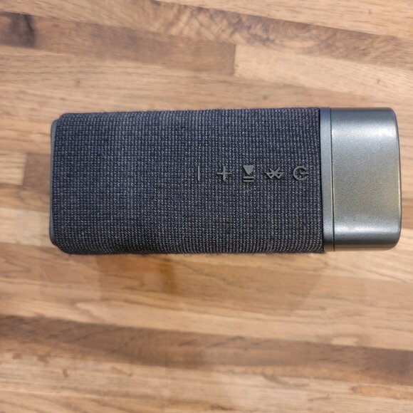 Philips S3505 Wireless Bluetooth Speaker - Picture 7 of 9